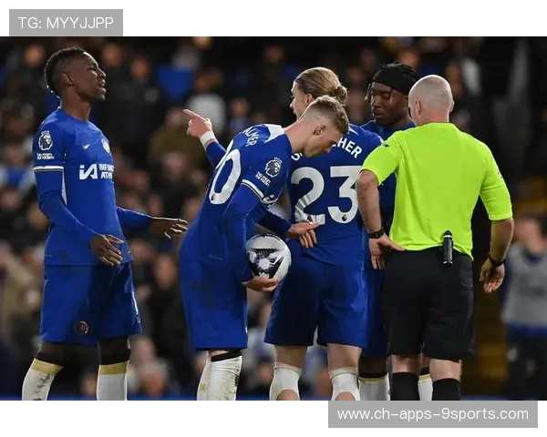 帕尔默点球射入左侧死角，切尔西主场一比零险胜西汉姆联战